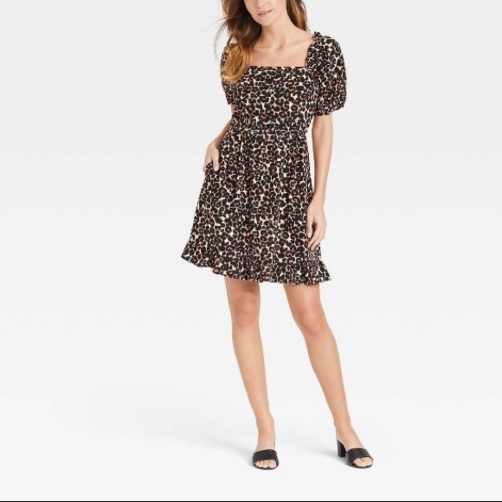 Who What Wear™ Women's Puff Short Sleeve Dress - Sketched Leopard